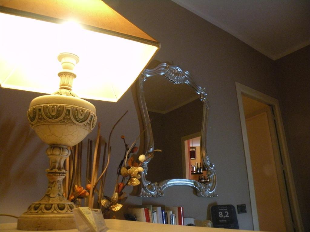 Hostel Josef Палермо Екстериор снимка