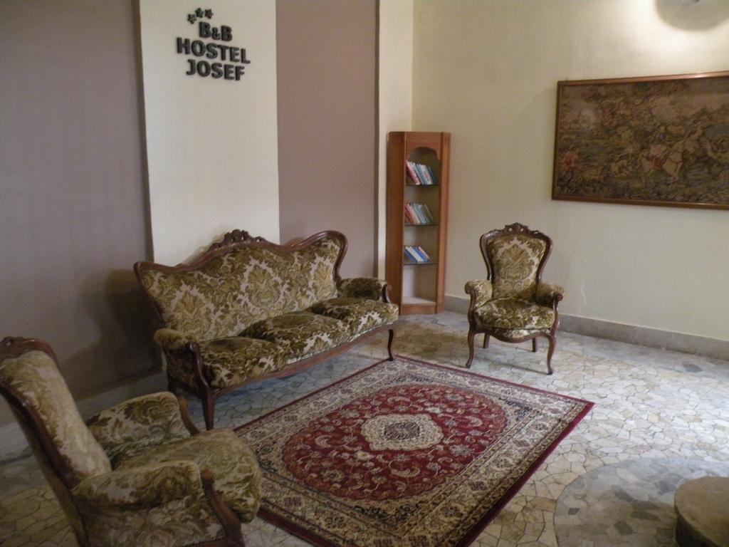 Hostel Josef Палермо Екстериор снимка