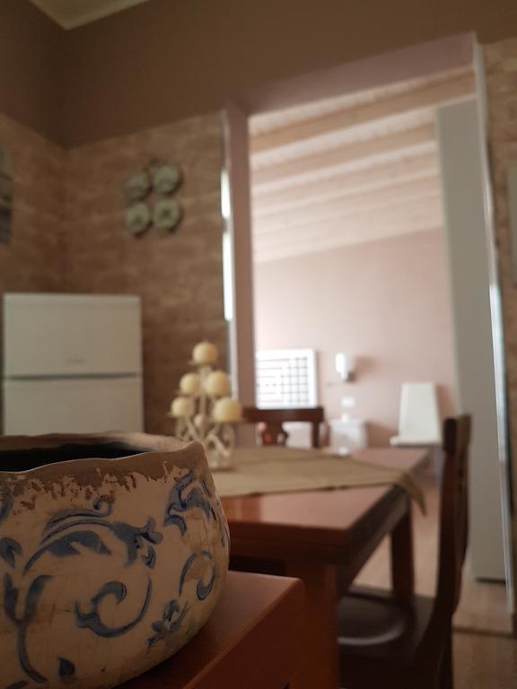 Hostel Josef Палермо Екстериор снимка